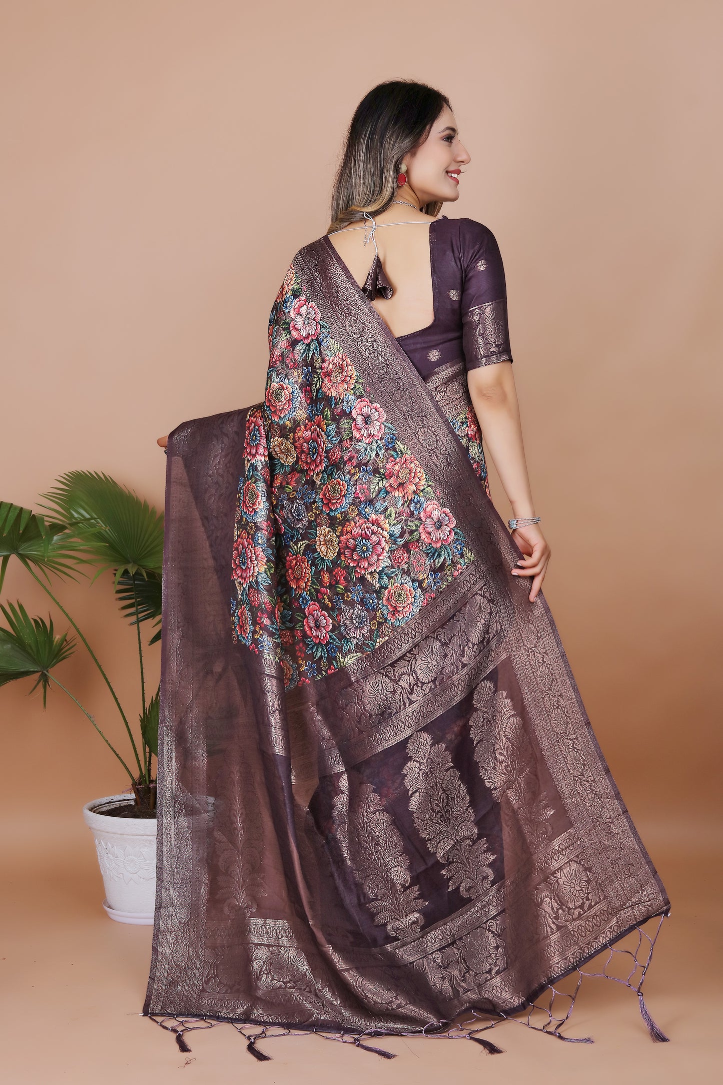 Functional Saree Sutradhar (1645)